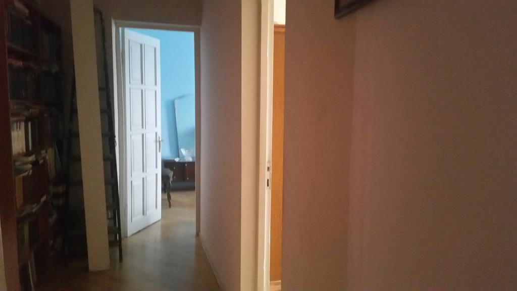Hotel Mmg Tbilisi Pokoj fotografie